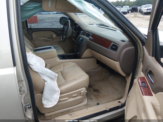 45611996 :رقم المزاد ، 1GKS1KE08DR303446 vin ، 2013 Gmc Yukon Xl 1500 Slt مزاد بيع
