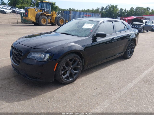 Aukcja sprzedaży 2020 Chrysler 300 Touring, vin: 2C3CCAAGXLH233555, numer aukcji: 45612015