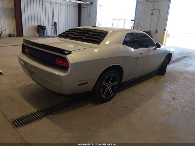 Продаж на аукціоні авто 2010 Dodge Challenger Se, vin: 2B3CJ4DVXAH102721, номер лоту: 45612078