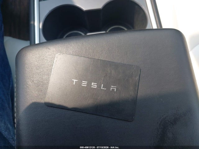 Продажа на аукционе авто 2021 Tesla Model Y Long Range Dual Motor All-wheel Drive, vin: 5YJYGDEE5MF263005, номер лота: 45612120