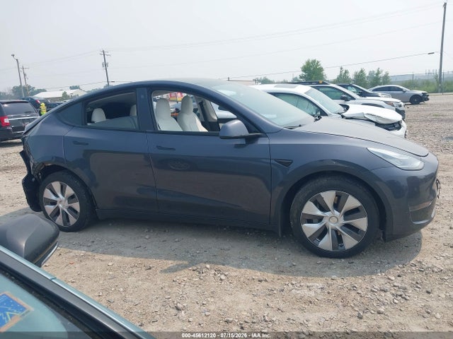 Продажа на аукционе авто 2021 Tesla Model Y Long Range Dual Motor All-wheel Drive, vin: 5YJYGDEE5MF263005, номер лота: 45612120