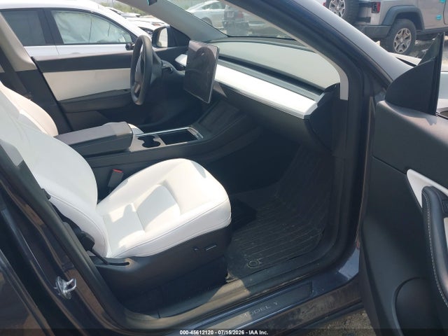 Продажа на аукционе авто 2021 Tesla Model Y Long Range Dual Motor All-wheel Drive, vin: 5YJYGDEE5MF263005, номер лота: 45612120
