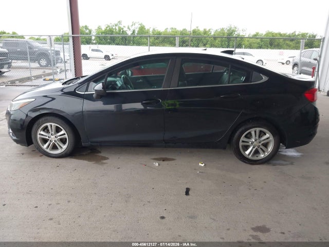 1G1BE5SMXH7104403 Chevrolet Cruze Lt Auto