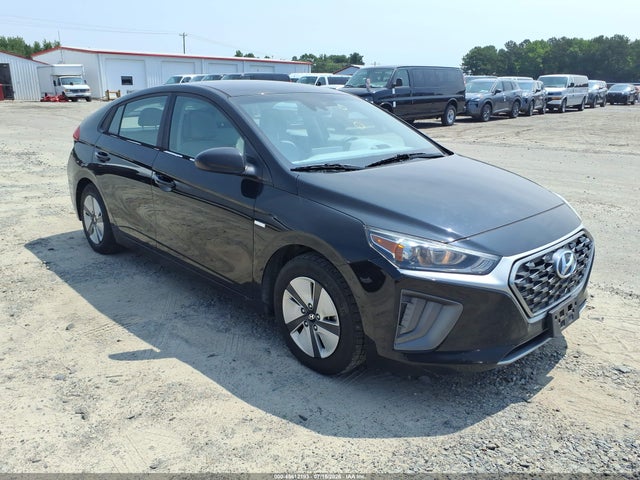 2020 Hyundai Ioniq Hybrid Blue მანქანა იყიდება აუქციონზე, vin: KMHC65LC2LU217623, აუქციონის ნომერი: 45612193