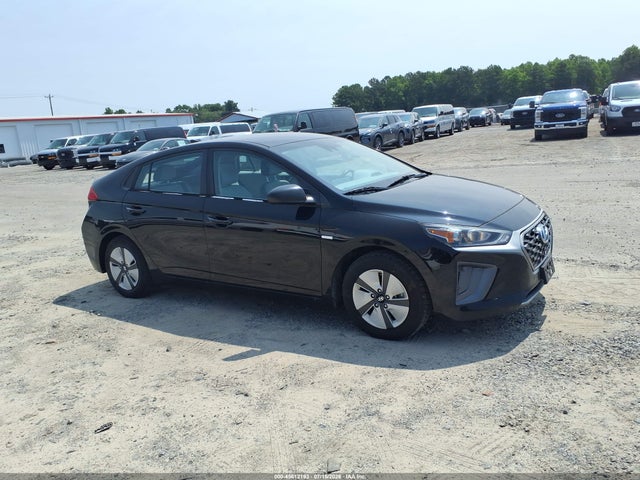 2020 Hyundai Ioniq Hybrid Blue მანქანა იყიდება აუქციონზე, vin: KMHC65LC2LU217623, აუქციონის ნომერი: 45612193