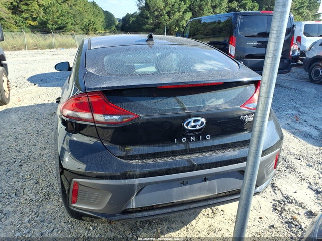 2020 Hyundai Ioniq Hybrid Blue მანქანა იყიდება აუქციონზე, vin: KMHC65LC2LU217623, აუქციონის ნომერი: 45612193
