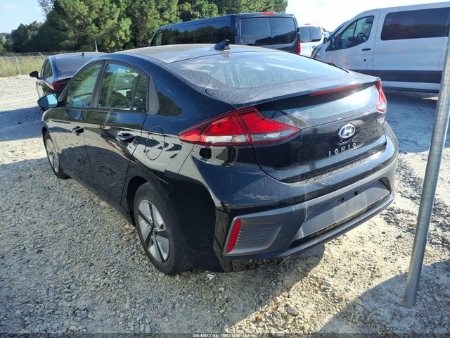 2020 Hyundai Ioniq Hybrid Blue მანქანა იყიდება აუქციონზე, vin: KMHC65LC2LU217623, აუქციონის ნომერი: 45612193
