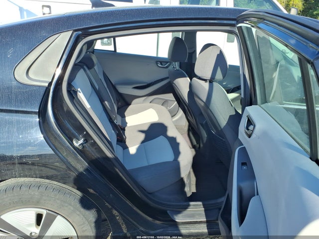 2020 Hyundai Ioniq Hybrid Blue მანქანა იყიდება აუქციონზე, vin: KMHC65LC2LU217623, აუქციონის ნომერი: 45612193