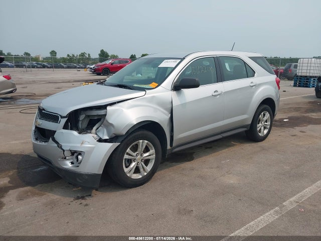 Chevrolet EQUINOX LS 2015 1GNALAEK1FZ135463 Image 2