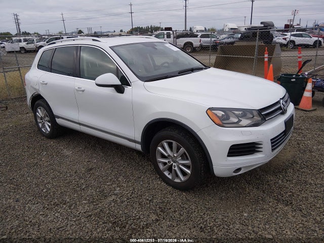 Auction sale of the 2014 Volkswagen Touareg 3.6l Sport, vin: WVGEF9BP5ED007301, lot number: 45612253