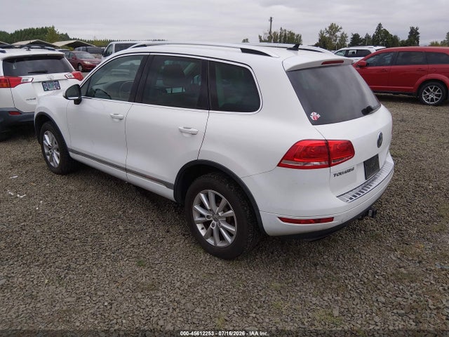 2014 Volkswagen Touareg 3.6l Sport მანქანა იყიდება აუქციონზე, vin: WVGEF9BP5ED007301, აუქციონის ნომერი: 45612253