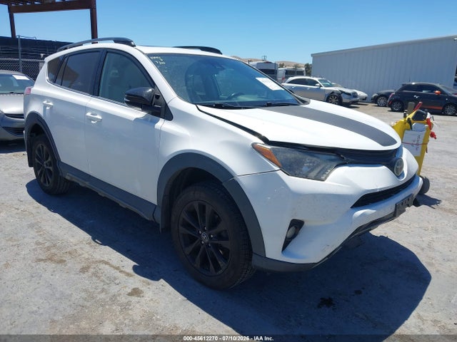 Toyota Rav4 Adventure 2018 2T3WFREV9JW485317 zdjęcie główne