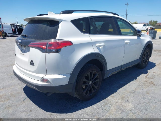 2T3WFREV9JW485317 Toyota Rav4 Adventure