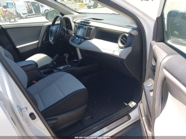 2T3WFREV9JW485317 Toyota Rav4 Adventure