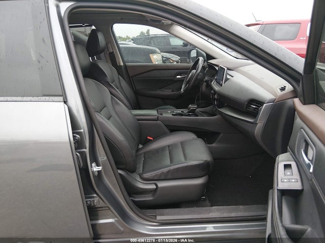45612278 :رقم المزاد ، 5N1BT3BA7PC691166 vin ، 2023 Nissan Rogue Sv Fwd مزاد بيع