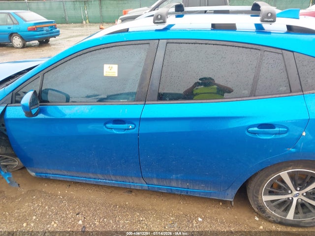 Продажа на аукционе авто 2022 Subaru Impreza Premium 5-door, vin: 4S3GTAD67N3728320, номер лота: 45612291