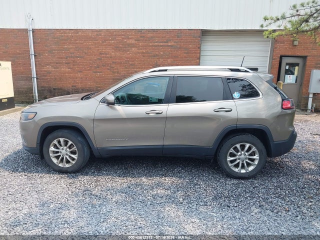 1C4PJMCB1KD343637 Jeep Cherokee Latitude 4x4