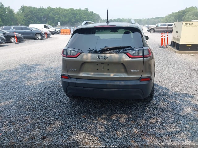 1C4PJMCB1KD343637 Jeep Cherokee Latitude 4x4