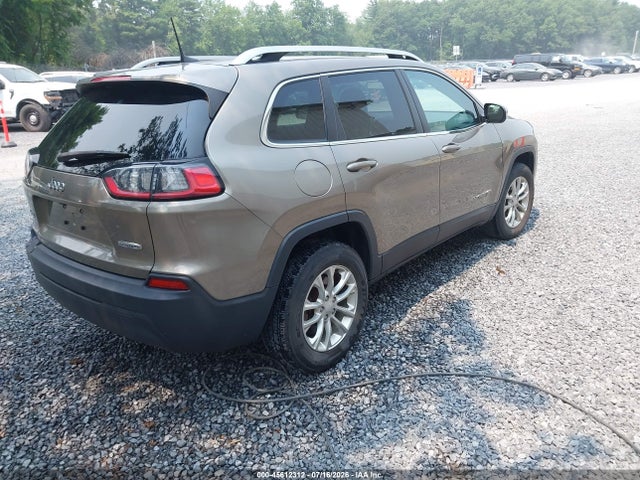1C4PJMCB1KD343637 Jeep Cherokee Latitude 4x4