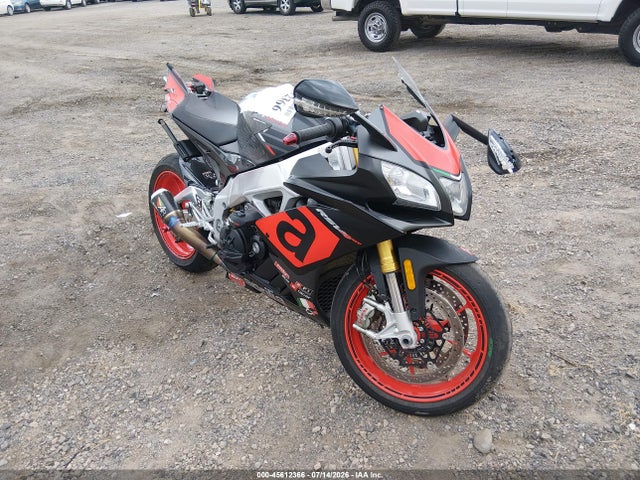Aprilia Rsv 2018 ZD4KEU002JS001212 zdjęcie główne