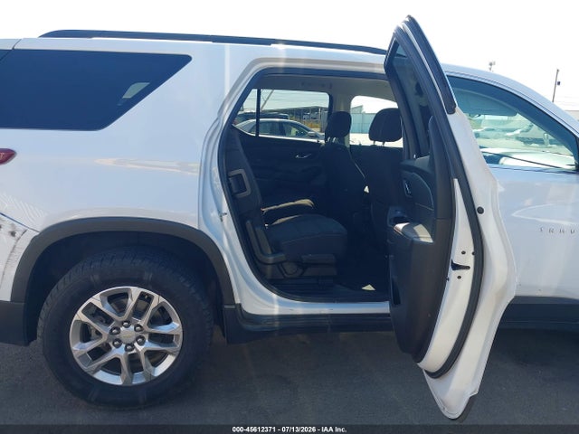 Chevrolet Traverse 1lt 2019 1GNERGKW6KJ273681 Image 8