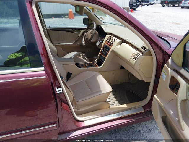 Aukcja sprzedaży 2000 Mercedes-benz E 320, vin: WDBJF65J3YA981405, numer aukcji: 45612372