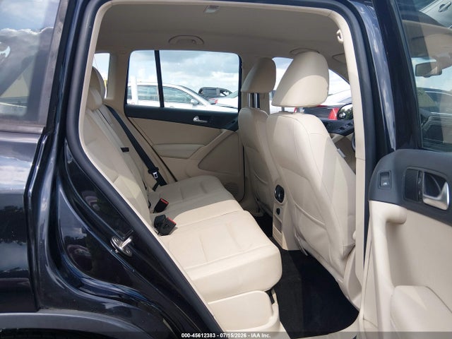 Продажа на аукционе авто 2017 Volkswagen Tiguan 2.0t/2.0t S, vin: WVGAV7AX3HK020488, номер лота: 45612383