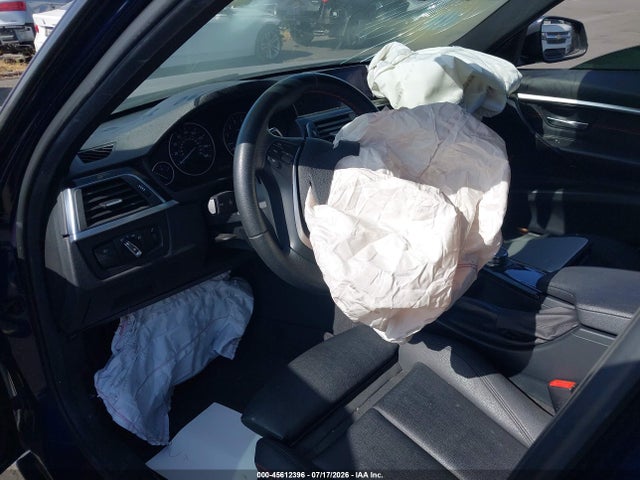 BMW 3 Series 330i 2017 WBA8B9G34HNU55804 Image 17