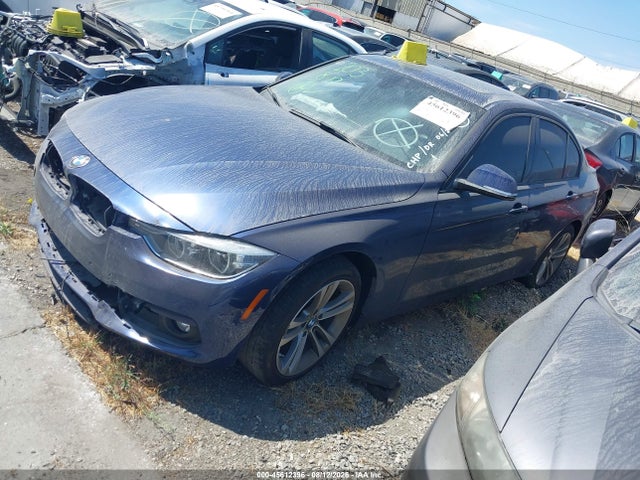 BMW 3 Series 330i 2017 WBA8B9G34HNU55804 Image 2