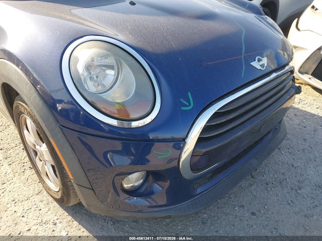 45612411 :رقم المزاد ، WMWXP5C58G3B15520 vin ، 2016 Mini Hardtop Cooper مزاد بيع