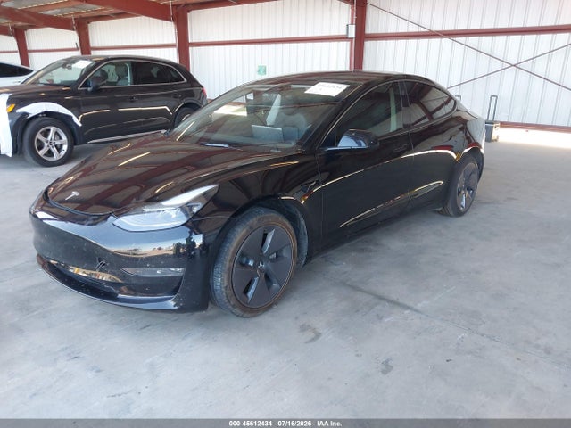 Tesla Model 3 Long Range Dual Motor All-wheel Drive 2023 5YJ3E1EB4PF598894 Image 2