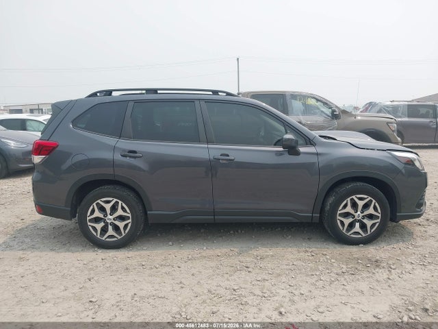 Продажа на аукционе авто 2023 Subaru Forester Premium, vin: JF2SKAEC9PH535949, номер лота: 45612483