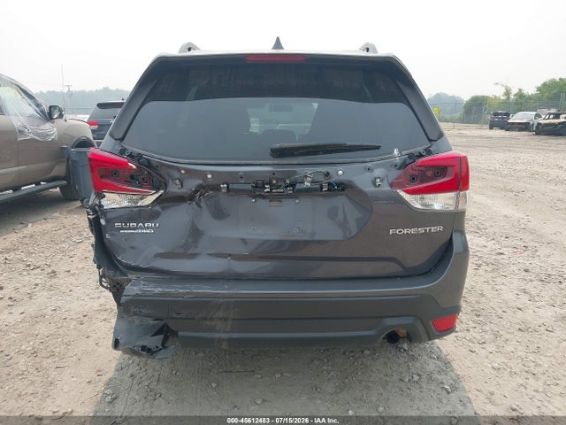 Продажа на аукционе авто 2023 Subaru Forester Premium, vin: JF2SKAEC9PH535949, номер лота: 45612483