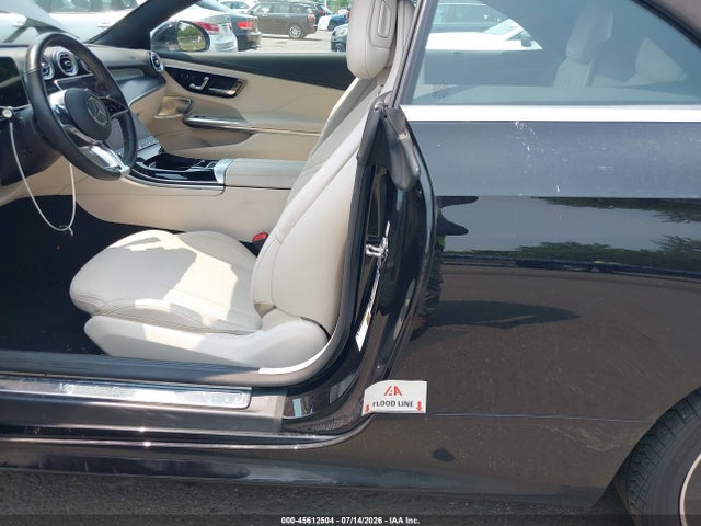 W1KMK4HB6SF049430 Mercedes-Benz Cle 300 4matic