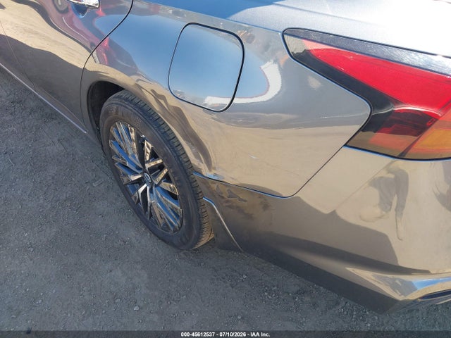 1N4BL4DV2SN401381 Nissan Altima Sv Fwd