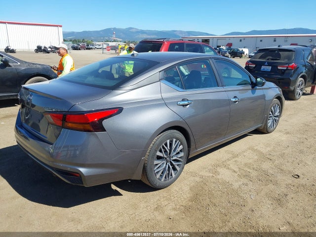 1N4BL4DV2SN401381 Nissan Altima Sv Fwd