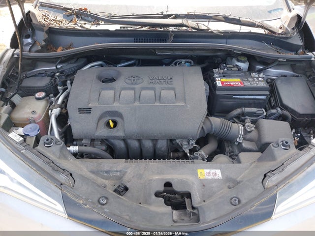 Toyota C-HR XLE 2019 NMTKHMBX5KR085080 Image 10