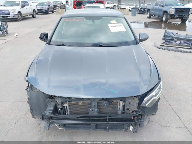 2019 Volkswagen Jetta 1.4t R-line/1.4t S/1.4t Se მანქანა იყიდება აუქციონზე, vin: 3VWCB7BU6KM170232, აუქციონის ნომერი: 45612569