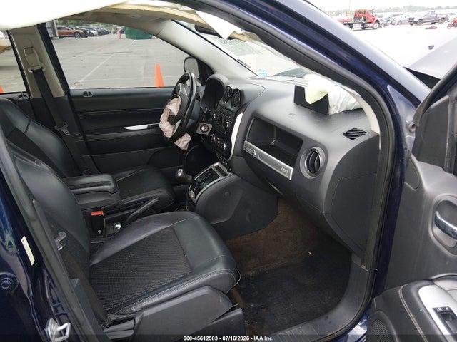 2016 Jeep Compass Latitude მანქანა იყიდება აუქციონზე, vin: 1C4NJDEBXGD585757, აუქციონის ნომერი: 45612583