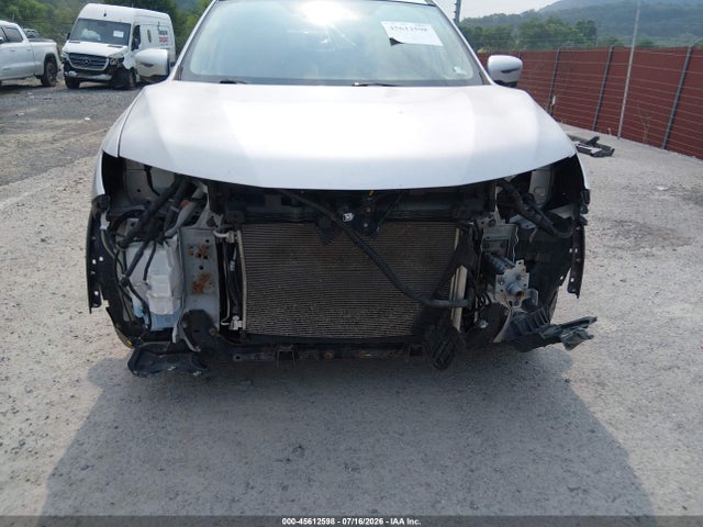 2017 Nissan Rogue Sl მანქანა იყიდება აუქციონზე, vin: JN8AT2MV2HW255114, აუქციონის ნომერი: 45612598