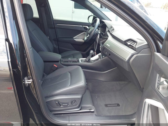 Продажа на аукционе авто 2024 Audi Q3 Premium Plus 45 Tfsi S Line Quattro Tiptronic, vin: WA1EECF37R1134354, номер лота: 45612605