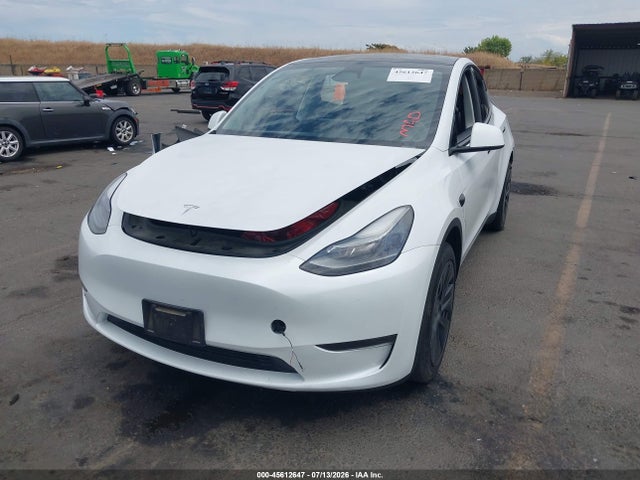 Aukcja sprzedaży 2024 Tesla Model Y Long Range Single Motor Rear-wheel Drive/rwd, vin: 7SAYGDED3RF117932, numer aukcji: 45612647