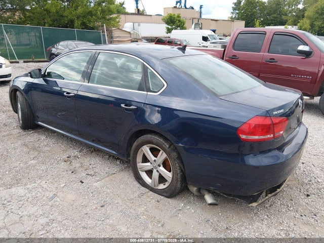 2014 Volkswagen Passat 1.8t Se მანქანა იყიდება აუქციონზე, vin: 1VWBS7A38EC084348, აუქციონის ნომერი: 45612731