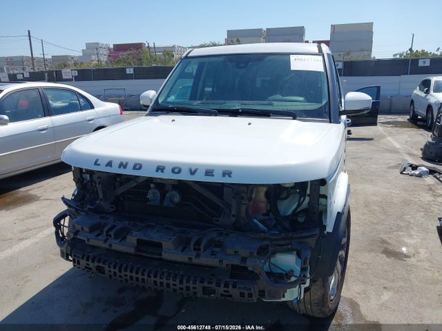 Land Rover LR4 2016 SALAG2V63GA841705 Image 6