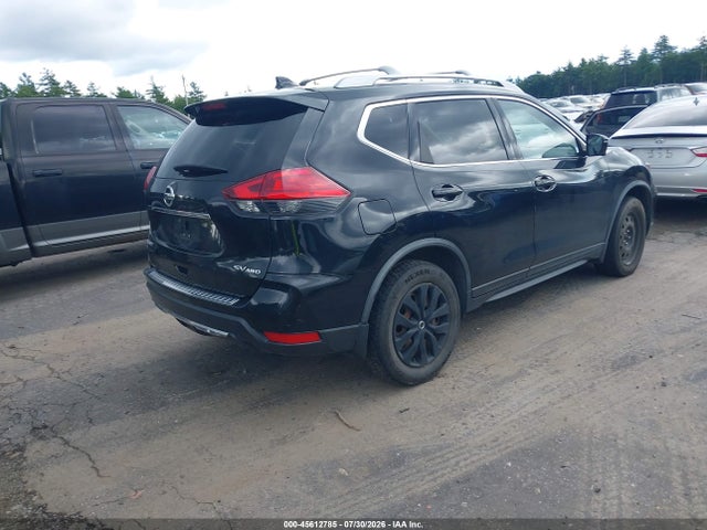 JN8AT2MV0HW273921 Nissan ROGUE SV