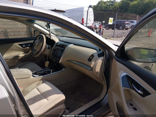 2013 Nissan Altima 2.5 S მანქანა იყიდება აუქციონზე, vin: 1N4AL3AP4DN561468, აუქციონის ნომერი: 45612790