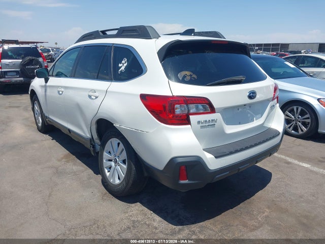2018 Subaru Outback 2.5i Premium მანქანა იყიდება აუქციონზე, vin: 4S4BSAFC5J3291424, აუქციონის ნომერი: 45612813