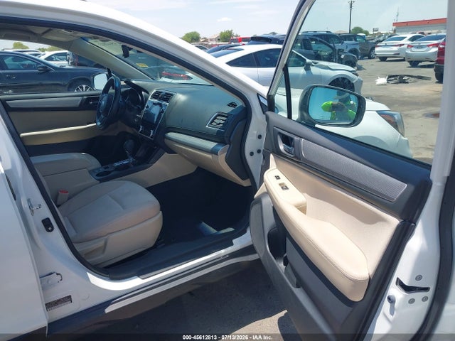 2018 Subaru Outback 2.5i Premium მანქანა იყიდება აუქციონზე, vin: 4S4BSAFC5J3291424, აუქციონის ნომერი: 45612813