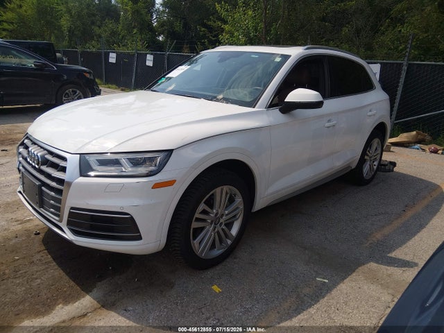 45612855 :رقم المزاد ، WA1BNAFYXJ2022505 vin ، 2018 Audi Q5 2.0t Premium/2.0t Tech Premium مزاد بيع