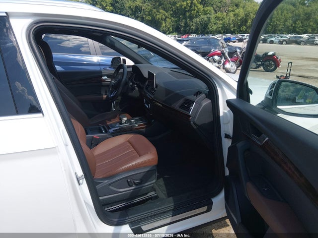 45612855 :رقم المزاد ، WA1BNAFYXJ2022505 vin ، 2018 Audi Q5 2.0t Premium/2.0t Tech Premium مزاد بيع